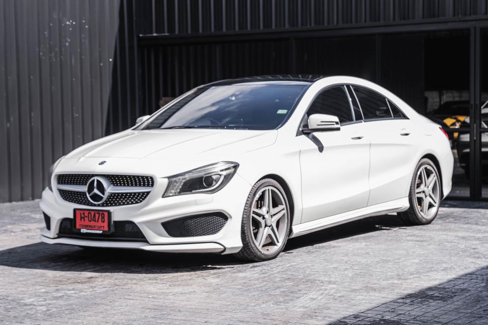 รหัสรถ 67GG2853 Mercedes Benz CLA250 AMG 2015