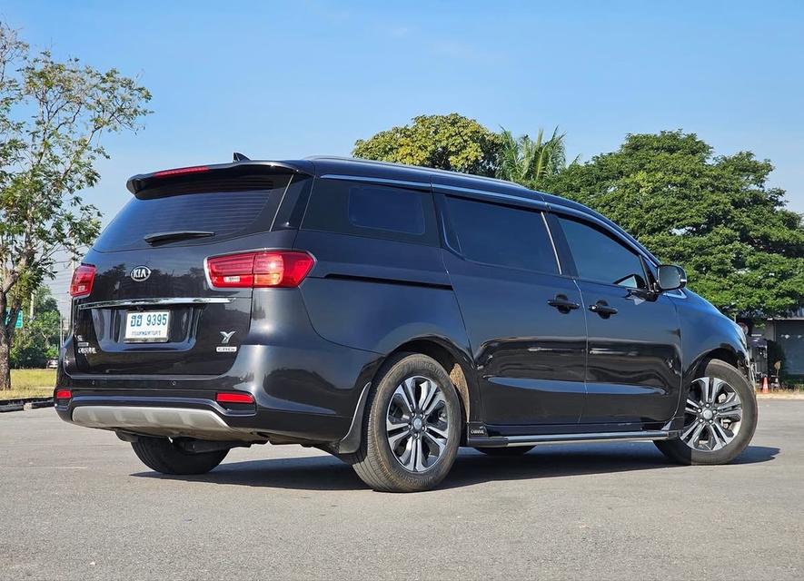 KIA GRAND CARNIVAL 2.2 SXL รุ่น Top Minorchange ปี 2020 3