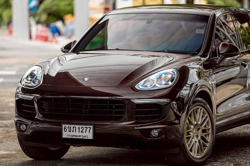 รหัสรถ PR1277 Porsche Cayenne S E-Hybrid Platinium Edition Package (2017) 