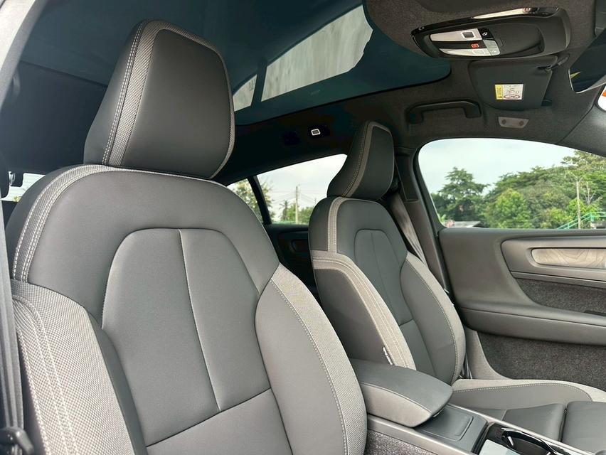 รหัสรถ NC68 Volvo C40 TwinMotor 2023 รูปที่ 9