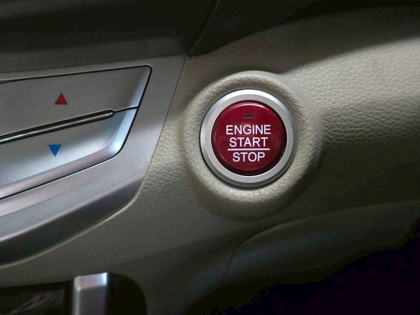 รหัสรถ WMT53 ACCORD 2.0EL ปี 2015  7
