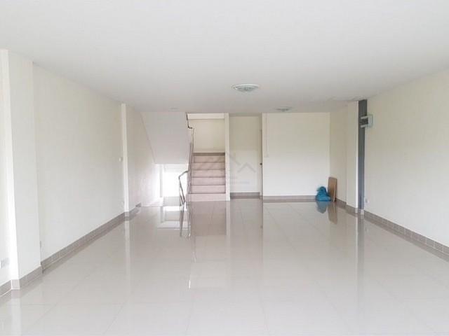 ขายโฮมออฟฟิศ 4 ชั้นครึ่ง + ดาดฟ้า 240 ตรม. โครงการ บ้านบดินทร์ เอ็กซ์คลูซีฟ ลาดพร้าว 112 ใกล้โรงเรียนบดินทร์เดชา 6