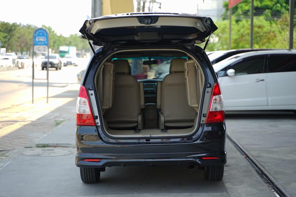 2012 TOYOTA INNOVA 2.0V