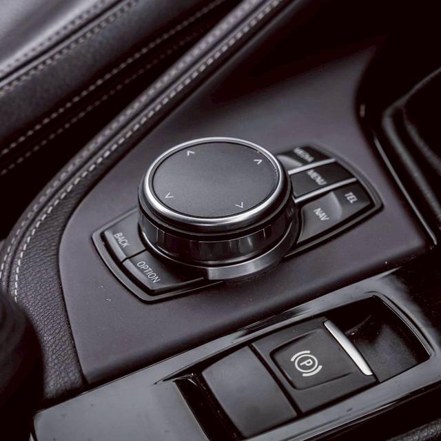 รหัสรถ 67GG30 BMW X1 2.0 SDRIVE 1.8D XLINE ( F48 ) 2017 2