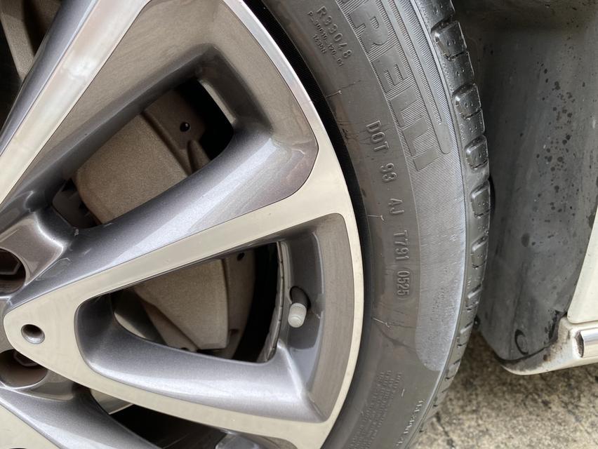 ขาย Benz E300e avantgrade ปี2021 13