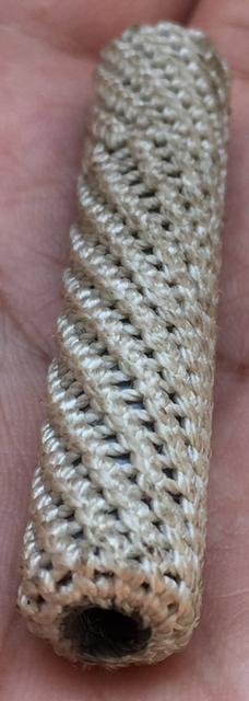 #ตะกรุดโทนลายเม็ดไข่แมงดา ถือว่าเป็นตะกรุดลายถักเชือกลายเอกลักษณ์ตะกรุดของ หลวงปู่วรพรตวิธาน วัดจุมพล  #ตะกรุดของท่านมีประสบการณ์มากมาย