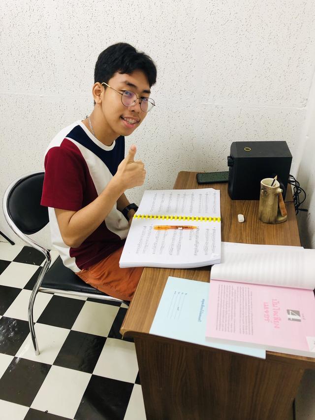 ติวสอบเข้ามหาวิทยาลัยด้านดนตรี ที่ Fin Music School 10