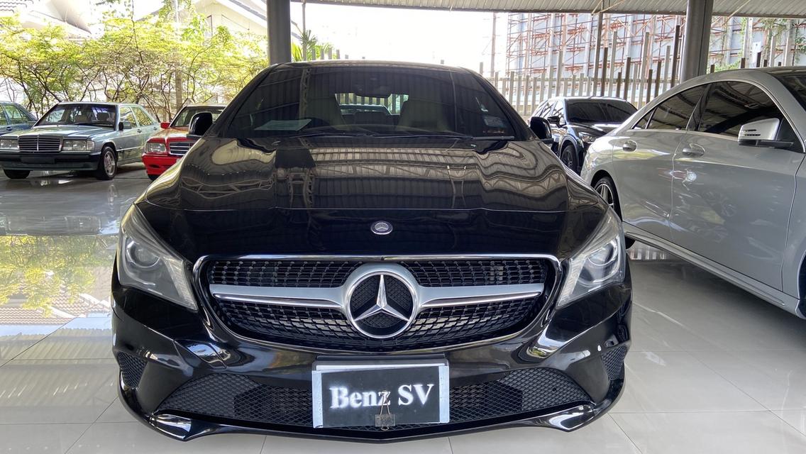 BENZ CLA200