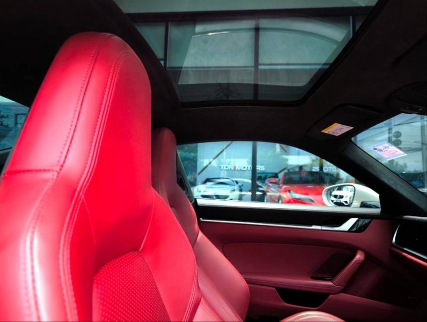 2021 PORSCHE 911 CARRERA TURBO Sสี crayon ภายในแดง 5