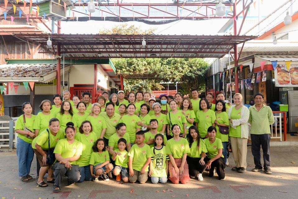 เสื้อยืดสีพื้น 7