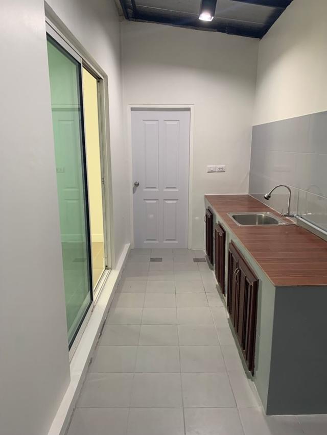 ขายทาวน์เฮาส์ 2 ชั้น,เนื้อที่ 25 ตรว. หมู่บ้านอารียา เดอะคัลเลอร์ เฟส 2 ถนนสุเหร่าคลองหนึ่ง 15 แขวงบางชัน เขตคลองสามวา จังหวัดกรุงเทพมห 8