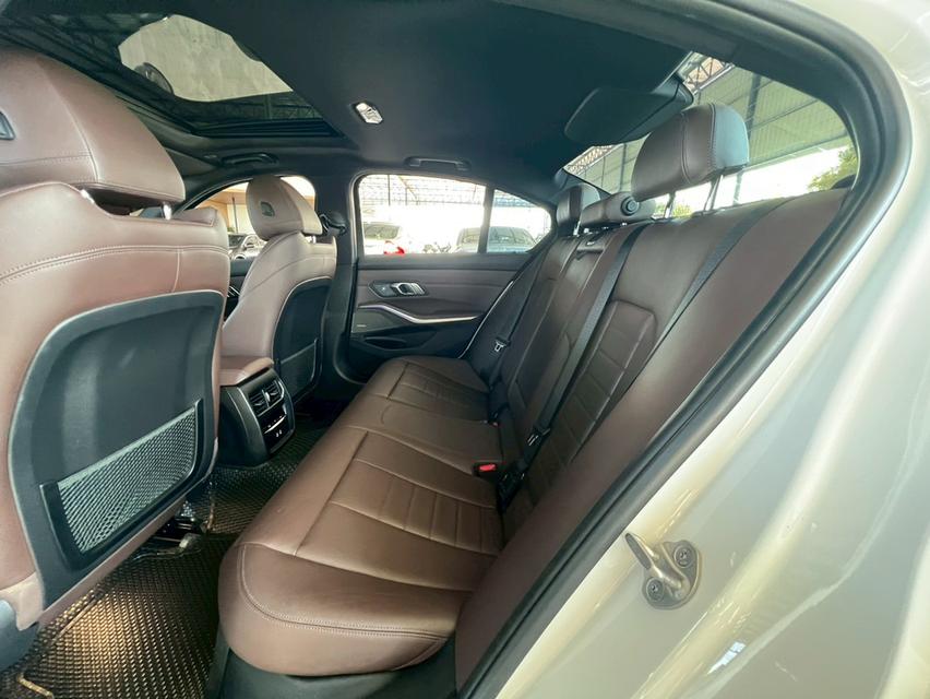 ปี 2020 BMW SERIES 3, 330e M SPORTเซอร์วิสศูนย์ทุกระยะ โฉม G20 ปี18-ปัจจุบัน (จดทะเบียน 2021) 9