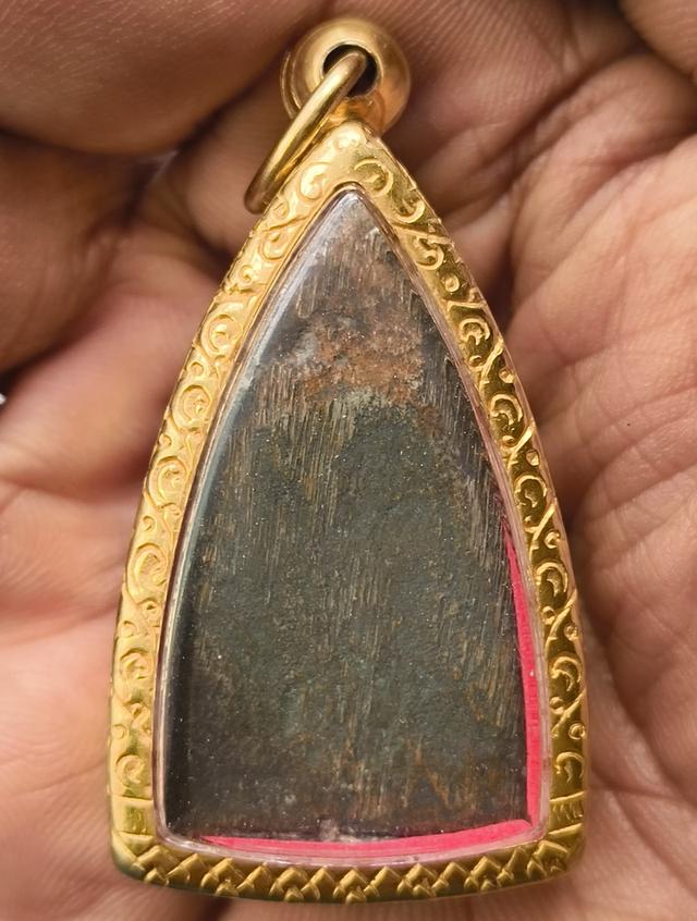 พระรูปหล่อเตารีดหลวงปู่ทวดค่ะ รูปย่อยที่ 2