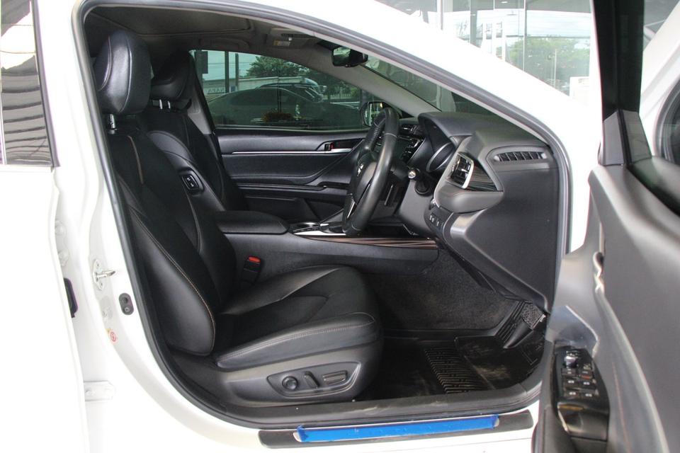 รหัสรถ TKG884 TOYOTA CAMRY 2.5 G ปี 2019 12