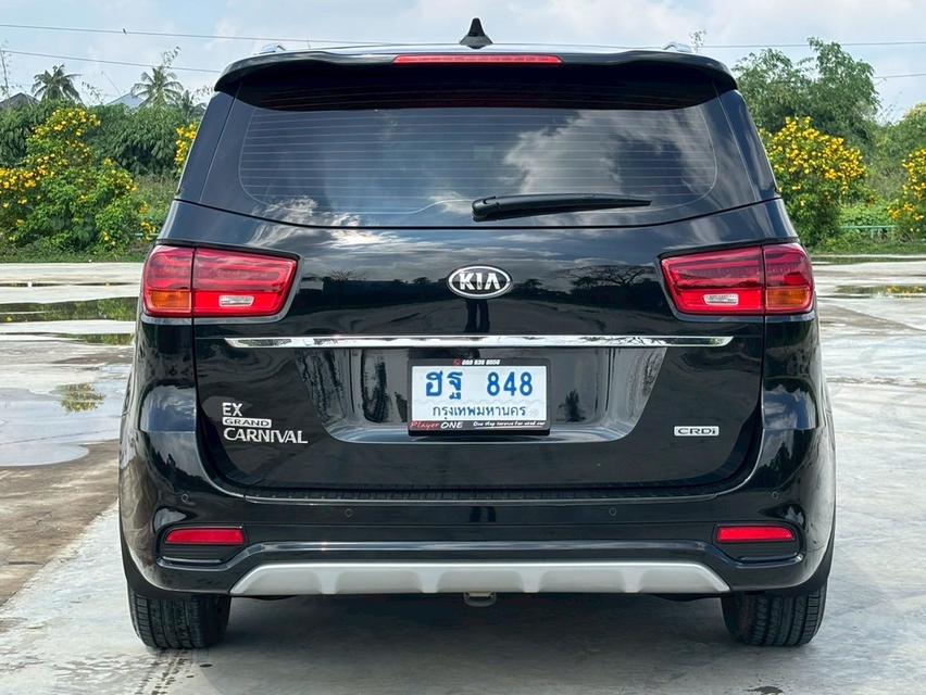 KIA GRAND CARNIVAL 2.2 EX MNC GEN3 6
