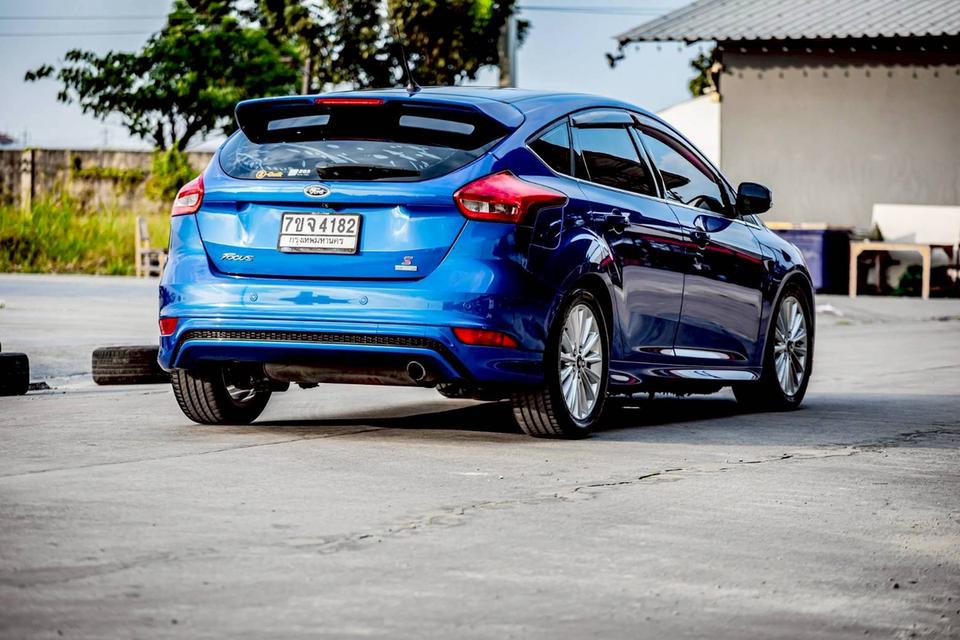 Ford focus 1.5 Ecoboost ปี 2017 สีน้ำเงิน 8