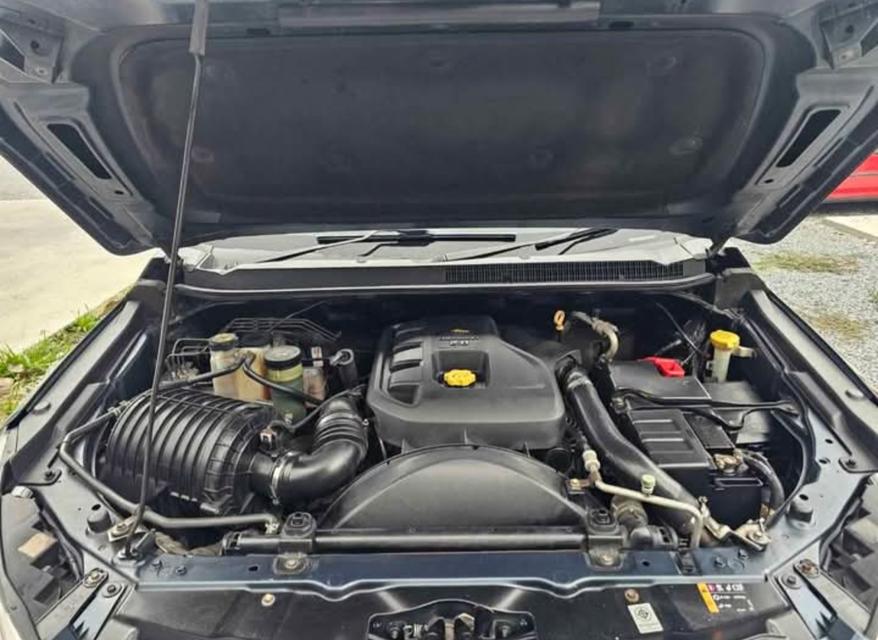 CHEVROLET TRAILBLAZER 2.8 LTZ 4WD AUTO TOP ปี 2013 การันตรีสวย รถใช้งานเองทุกวันคับบเครื่องดีเกียร์ดี ขับทางไกลสบายดูแลทุกระยะตลอด รูปย่อยที่ 4