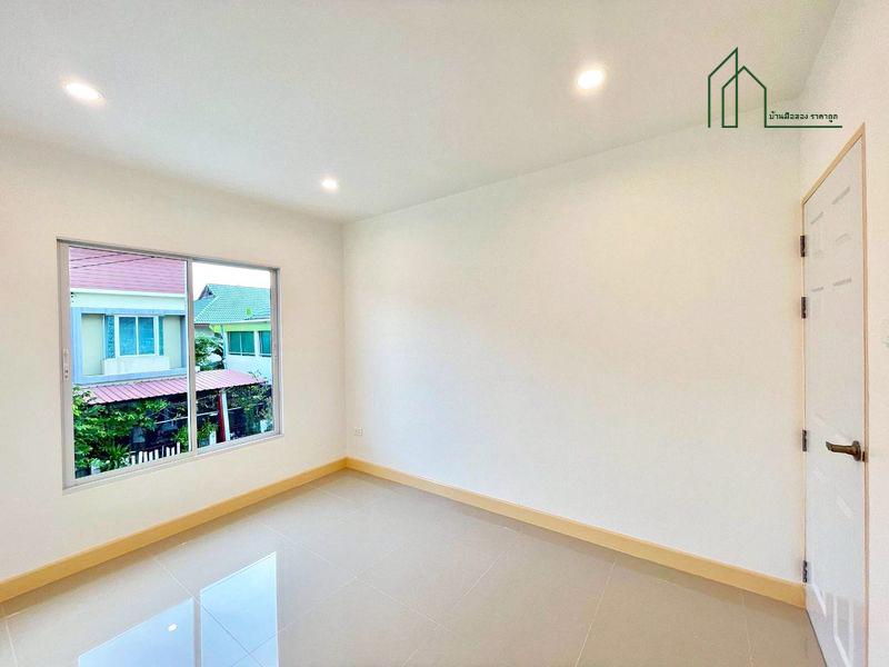 ทาวน์เฮ้าส์ 2 ชั้น หมู่บ้านบัวทองธานี เฟส 18 หลังมุม รีโนเวทใหม่  4