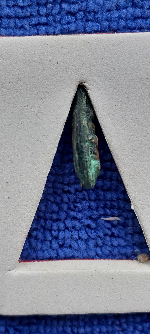 เหรียญหล่อพิมพ์หยดน้ำหลวงพ่อวัดไร่ขิง รูปที่ 6