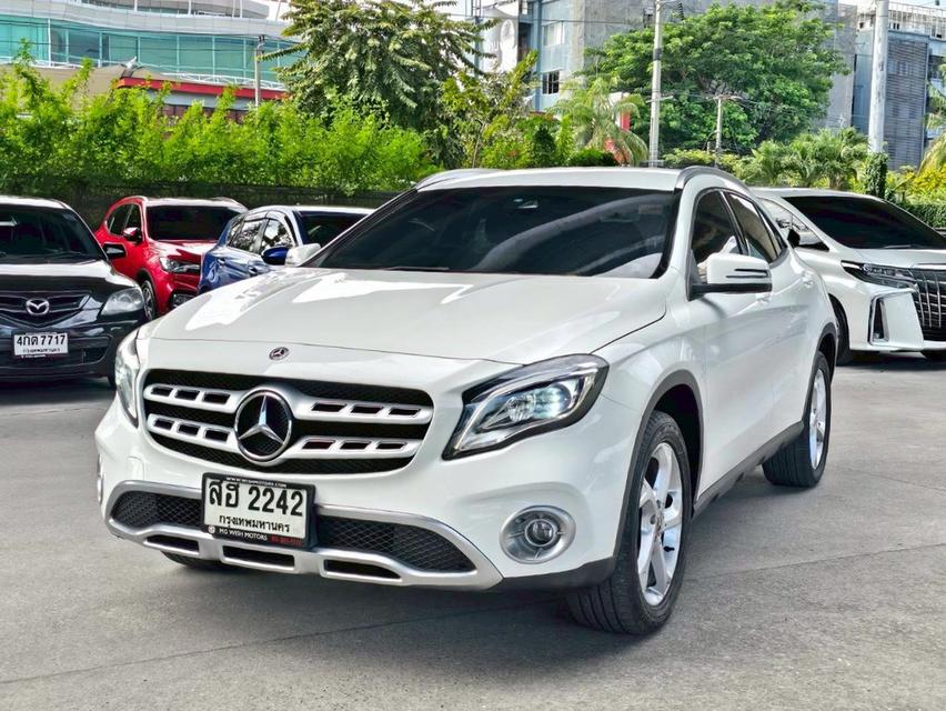 Benz Gla200 Facelift ปี19 3