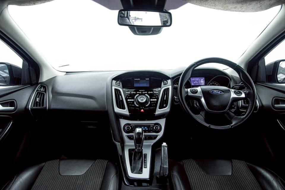 FORD FOCUS 2.0 S 5DR 2013 8