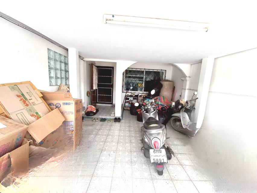 ทาวน์เฮ้าส์ 22 ตร.ว. ซ.ประชาชื่น-นนทบุรี 8 งามวงศ์วาน ประชาชื่น บางเขน เมืองนนทบุรี ทำเลดีมาก 2