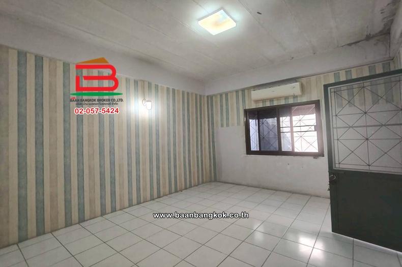 ทาวน์โฮม เนื้อที่ 23 ตร.ว. หมู่บ้านเมืองป้อมปราการ, ใกล้ตลาดสดพระสมุทรเจดีย์ ถนนสุขสวัสดิ์ ตำบลแหลมฟ้าผ่า อำเภอพระสมุทรเจดีย์ สมุทรปราการ 18