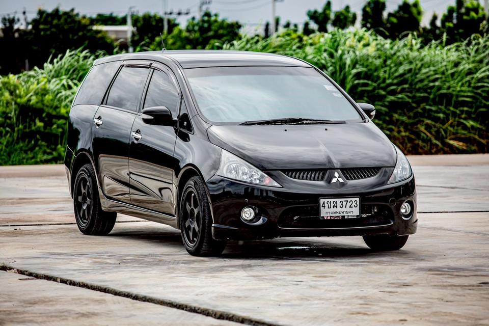 Mitsubishi Space Wagon 2.4GT ปี 2005 สีดำ