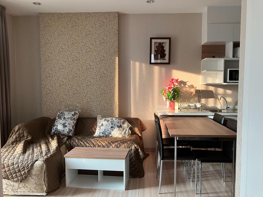 THE HOTEL CONDO  14