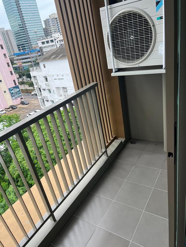 Condo Metrolux Rachada 12