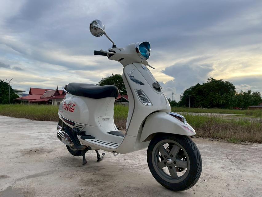 Vespa LX. 125.cc  8