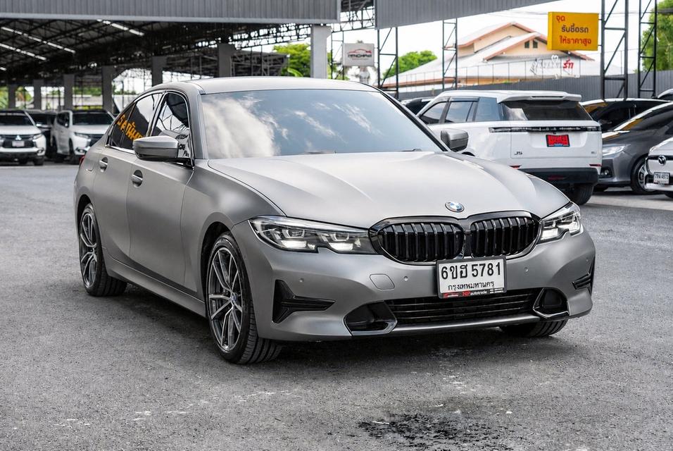 รหัสรถ NP5781 🚘 BMW 320d SPORT ปี 2020