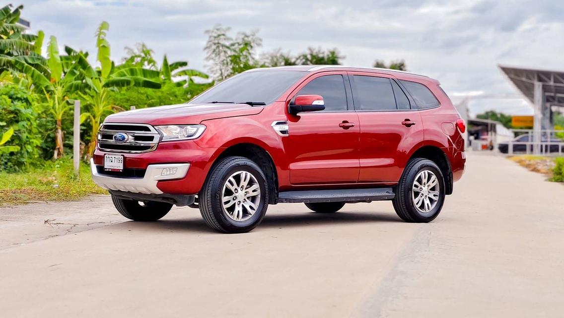 #FORD #EVEREST 2.2 TITANIUM A/T ปี 2017 จดทะเบียน 2018 🚘🔥 รถบ้าน | SUV 7 ที่นั่ง | เกียร์ออโต้❤️ สีแดงสวย โดดเด่น พร้อมใช้งาน📍 ไมล์ 226,464 กม. รูปที่ 3