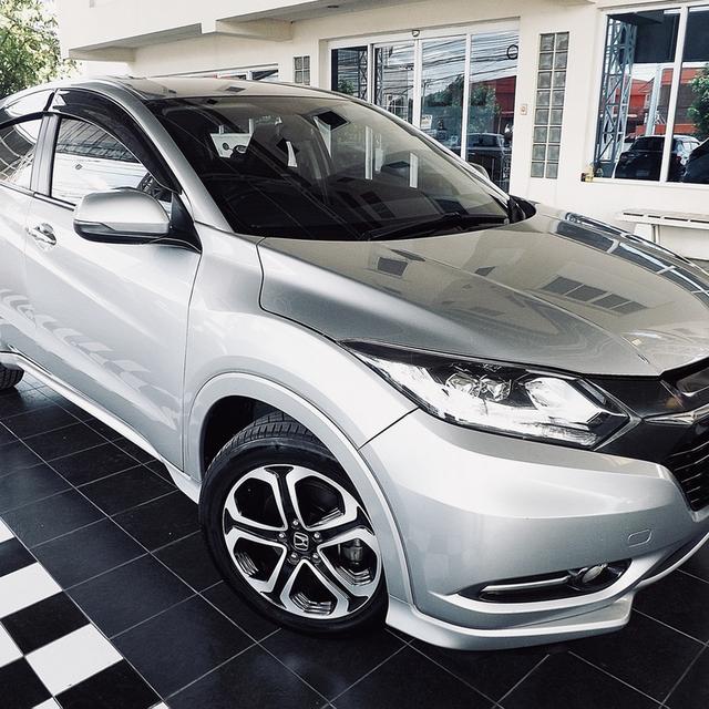 รหัสรถ KCY9798 HONDA HRV 1.8E LIMITED AUTO ปี 2018
