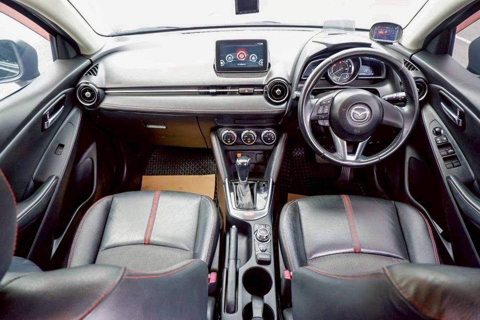 Mazda2 Skyactive 1.5 XLD High connect เกียร์ Auto สีดำ ปี2015 13