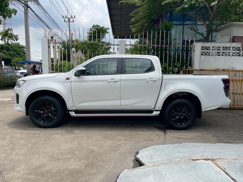 รหัสรถ PJP8084 2024 ISUZU D-Max 1.9 CAB-4 Hi-Lander X-Series Z AT 3