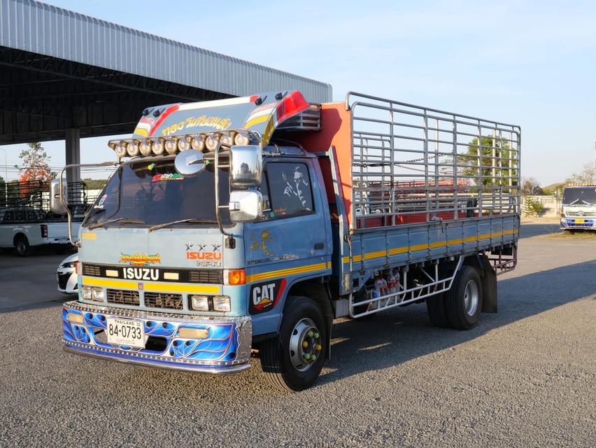 ปล่อยรถบรรทุก Isuzu NPR-115 Hp ปี 1991