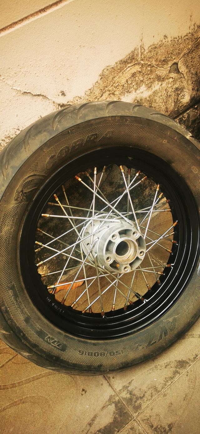 ล้อมอเตอร์ไซค์ Harley sporter hd48 2
