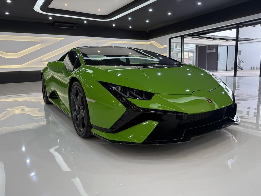 Lamborghini Huracan Tecnica 2024 สีเขียว รถยังเป็นป้ายแดงจดชื่อแรกได้เลย วารันตีครบ รูปย่อยที่ 3