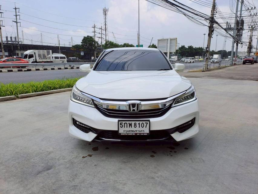 HONDA ACCORD 2.0 HYBRID ปี2016 สีขาว 7