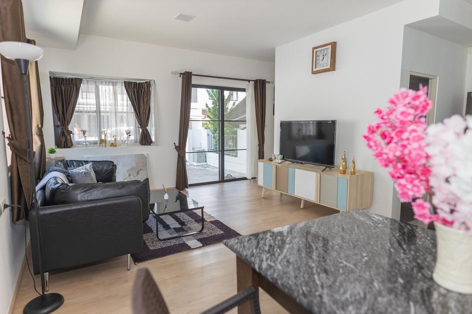 ขาย / เช่า ทาวน์โฮม หลังมุม  Indy 5 Bangna Km.7 โซนส่วนตัว พร้อมเข้าอยู่ 8