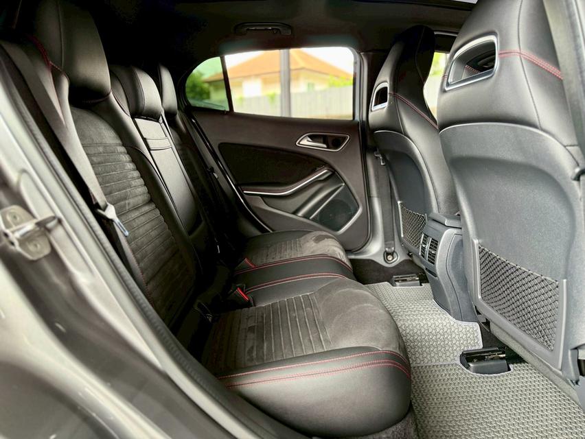 ปี 2019 GLA250 AMG DYNAMIC TOP OPTION  17