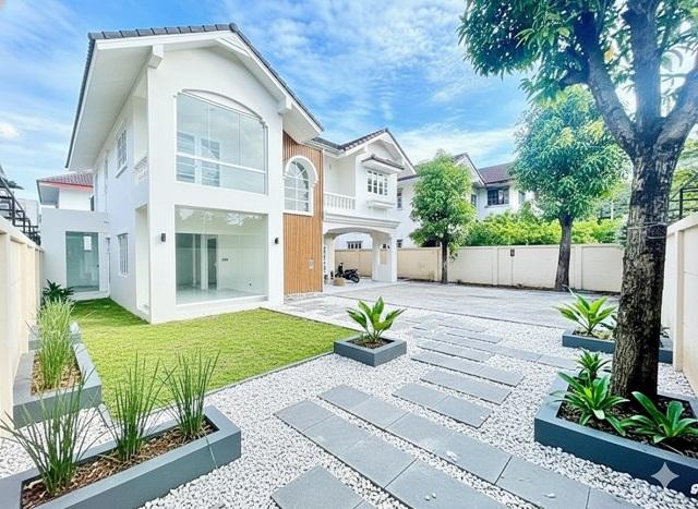 รร.นานาชาติฮีทฟิลด์ 2.1 กม. รามคำแหง 148-152 .ให้เช่าบ้านเดี่ยว 2 ชั้น MRT น้อมเกล้า 2 กม. ใหม่ทั้งหลัง 92 ตร.วา.290 ตร. 1