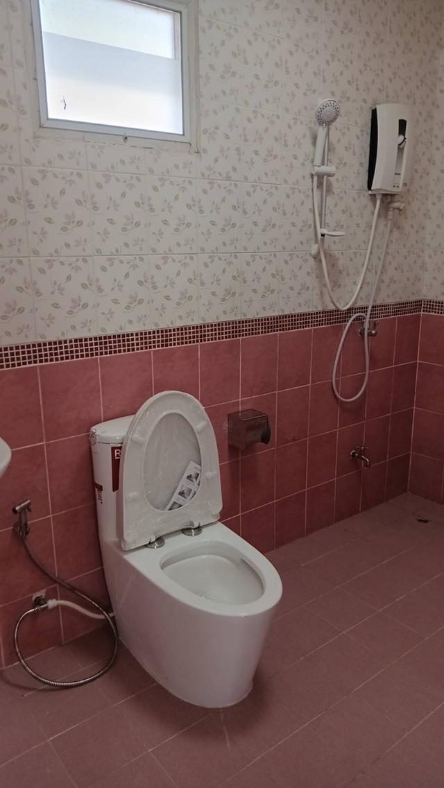 ทาวน์เฮ้าส์ขนาด ๓ ห้องนอน ๒ ห้องน้ำ 16