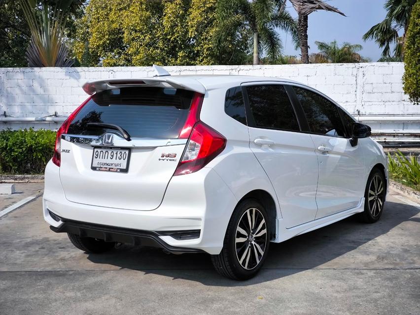 Honda Jazz 1.5RS 2019 รถสวยพร้อมใช้งาน 6