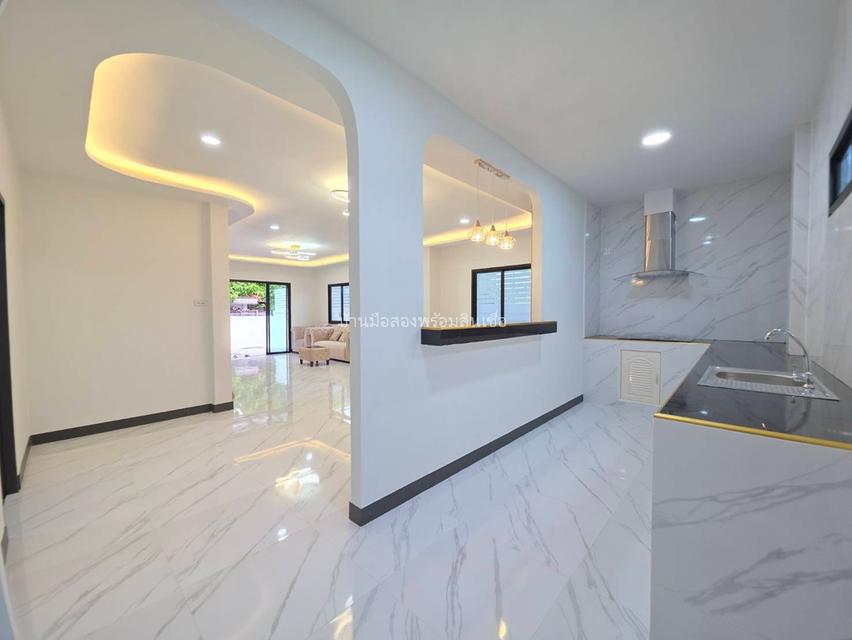 หมู่บ้านบุรีรมย์ คู้บอน 41 16