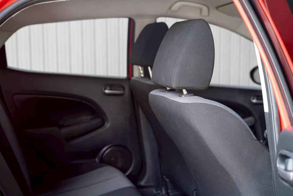  MAZDA MAZDA2 1.5 Groove Sports 2011  11