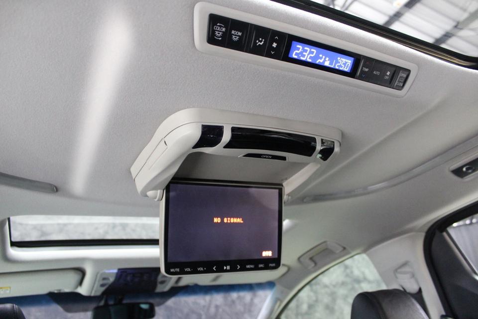 รหัสรถ JRS2055 TOYOTA VELLFIRE 2016 สี ขาว รถศูนย์ 20