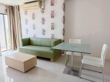Landmark Residence Condo  15