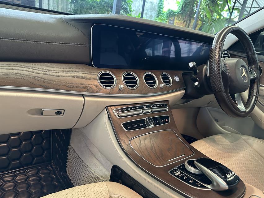 MERCEDES BENZ E350e 2.0 Exclusive ปี2018 รูปที่ 10